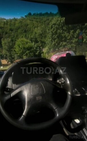 Mitsubishi Pajero io 2001, 400,000 km - 2.0 l - Lənkəran