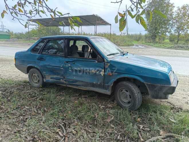 LADA (VAZ) 21099 1998, 564,852 km - 1.6 l - Quba