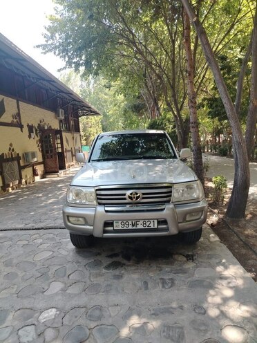 Toyota Land Cruiser 1999, 540,000 km - 4.5 l - Bakı