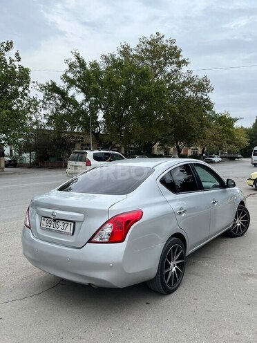 Nissan Sunny 2012, 223,569 km - 1.5 л - Kürdəmir
