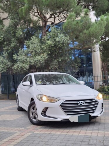 Hyundai Elantra 2016, 224,500 km - 2.0 l - Bakı