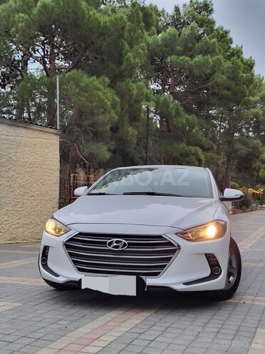 Hyundai Elantra 2016, 224,500 km - 2.0 l - Bakı