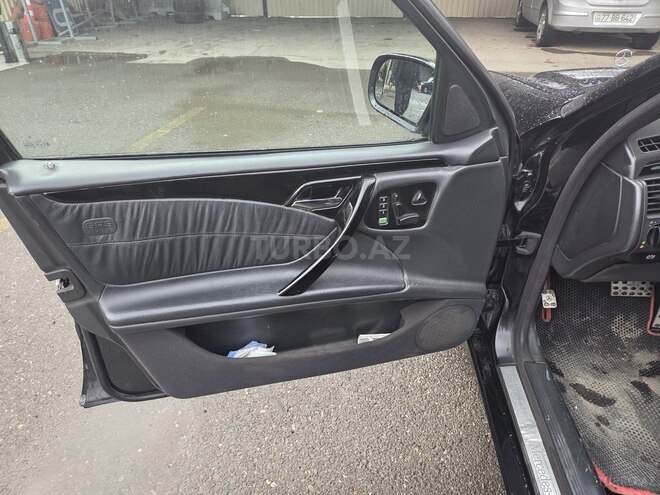 Mercedes E 270 1999, 496,292 km - 2.7 l - Yevlax