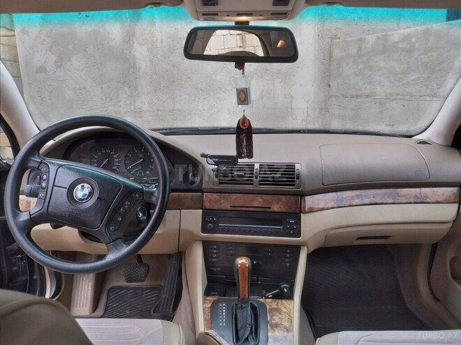 BMW 528 1997, 300,000 km - 2.8 l - Bakı