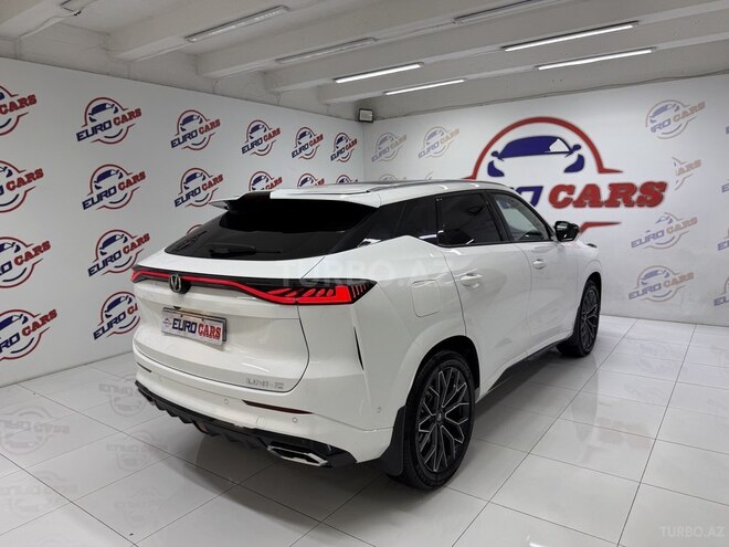 Changan  2025, 52,000 km - 1.5 l - Bakı
