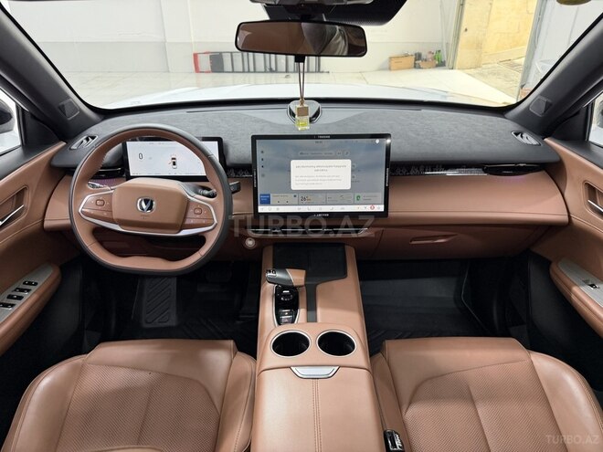 Changan  2025, 52,000 km - 1.5 l - Bakı