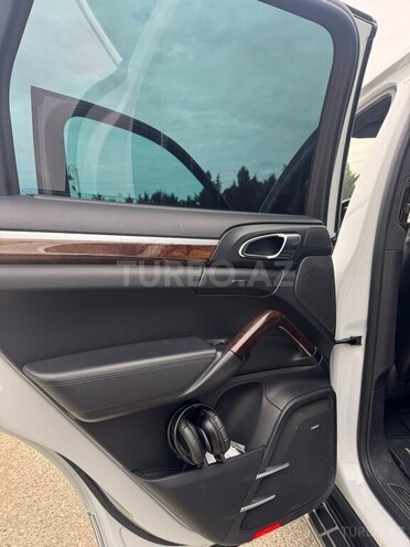 Porsche Cayenne Turbo S 2014, 135,000 km - 4.8 l - Bakı
