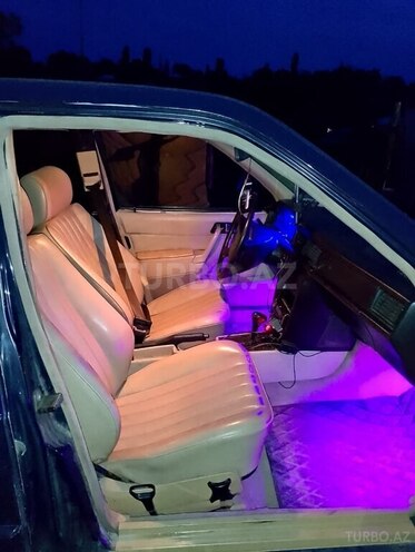Mercedes 190 1993, 600,000 km - 2.3 l - Qusar