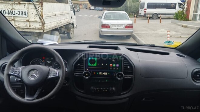 Mercedes  2015, 251,000 km - 2.1 л - Bakı