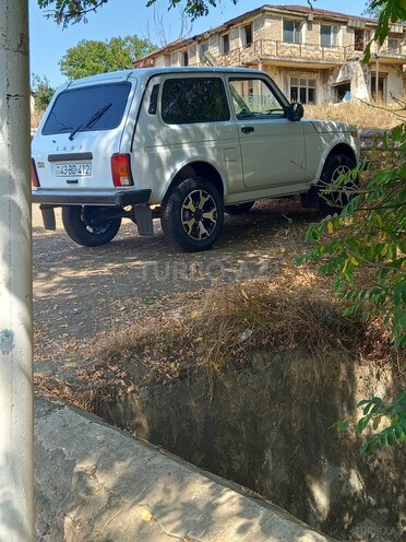 LADA (VAZ) Niva 2024, 27,000 km - 1.7 l - Lerik