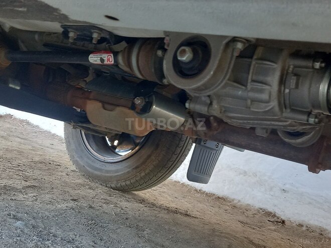 LADA (VAZ) Niva 2024, 27,000 km - 1.7 l - Lerik