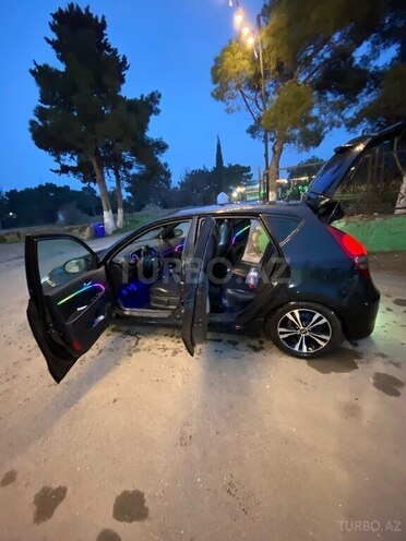 Hyundai i30 2010, 320,413 km - 1.6 л - Bakı