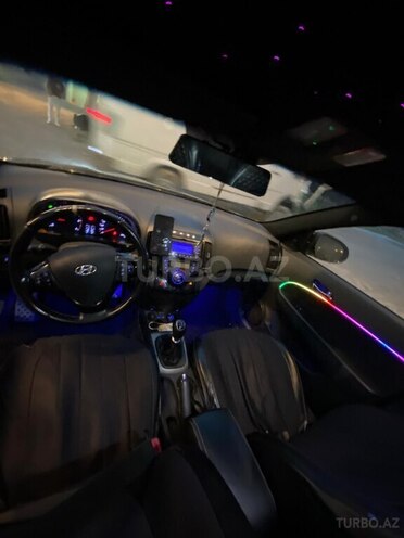 Hyundai i30 2010, 320,413 km - 1.6 л - Bakı
