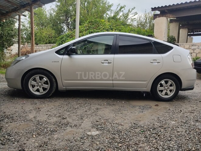 Toyota Prius 2007, 466,476 km - 1.5 l - Bərdə