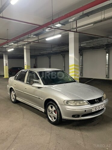 Opel Vectra 2000, 250,000 km - 1.8 l - Bakı
