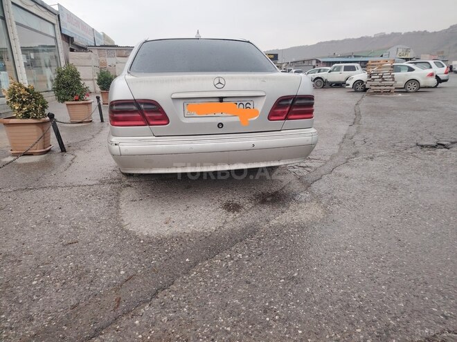 Mercedes E 320 2000, 495,000 km - 3.2 l - Bakı