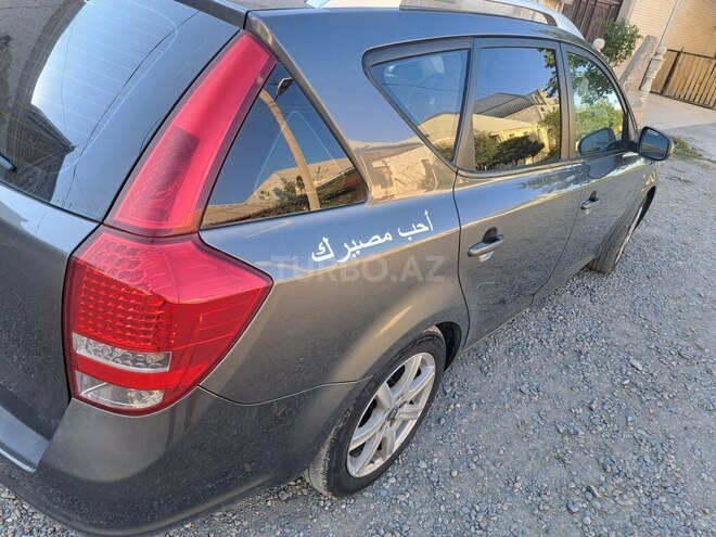 Kia  2009, 273,435 km - 1.6 l - Gəncə