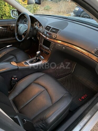 Mercedes E 350 2005, 140,000 km - 3.5 l - Bakı