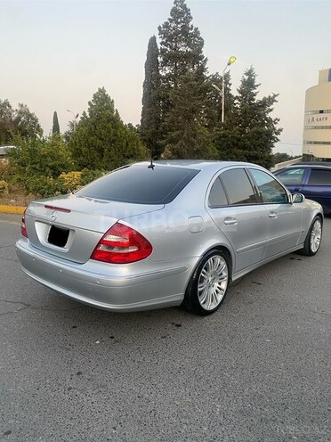Mercedes E 350 2005, 140,000 km - 3.5 l - Bakı