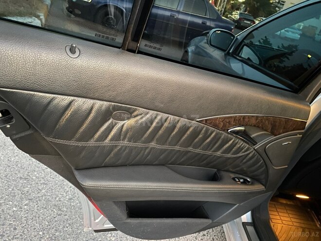 Mercedes E 350 2005, 140,000 km - 3.5 l - Bakı
