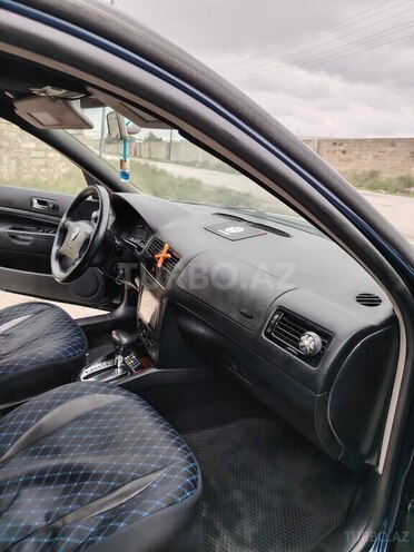 Volkswagen Jetta 2003, 236,213 km - 2.0 l - Bakı