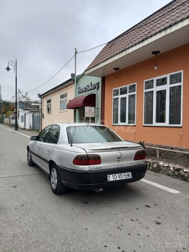 Opel Omega 1996, 400,000 km - 2.0 л - Qusar