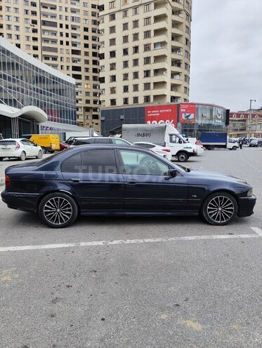 BMW 528 1999, 481,000 km - 2.8 l - Bakı