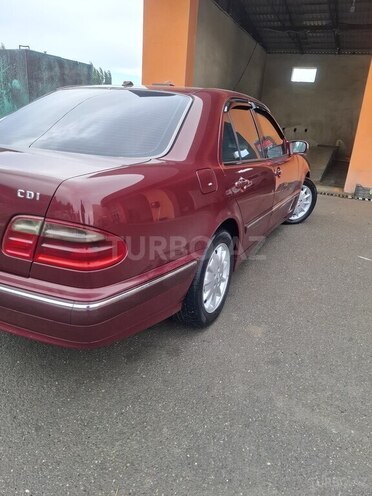 Mercedes E 270 2000, 307,500 km - 2.7 l - Goranboy