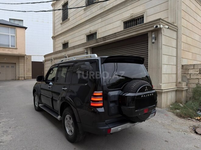 Mitsubishi Pajero 2007, 290,000 km - 3.0 l - Bakı
