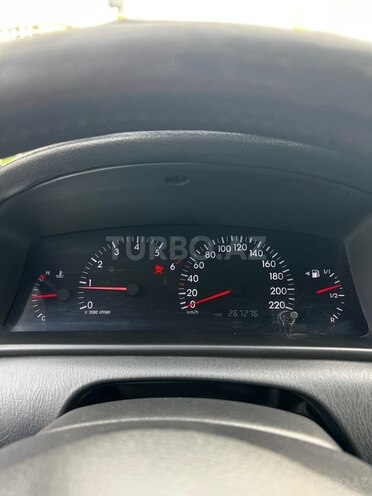 Toyota Corolla 2005, 267,300 km - 1.4 l - Bakı