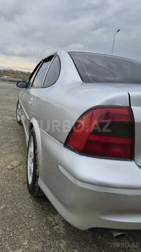 Opel Vectra 2000, 280,000 km - 2.0 l - Bakı