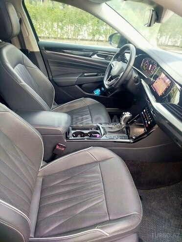 Volkswagen Passat 2022, 120,000 km - 1.5 l - Bakı