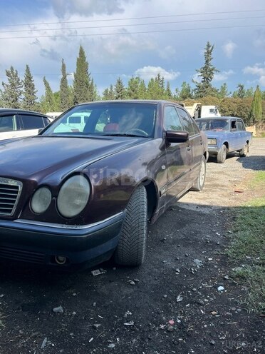 Mercedes E 230 1996, 454,500 km - 2.3 л - Ağcabədi
