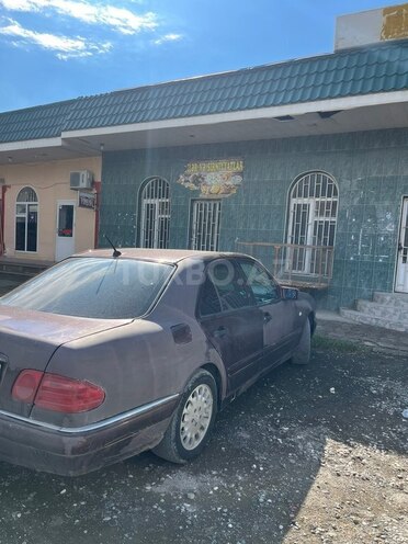 Mercedes E 230 1996, 454,500 km - 2.3 л - Ağcabədi