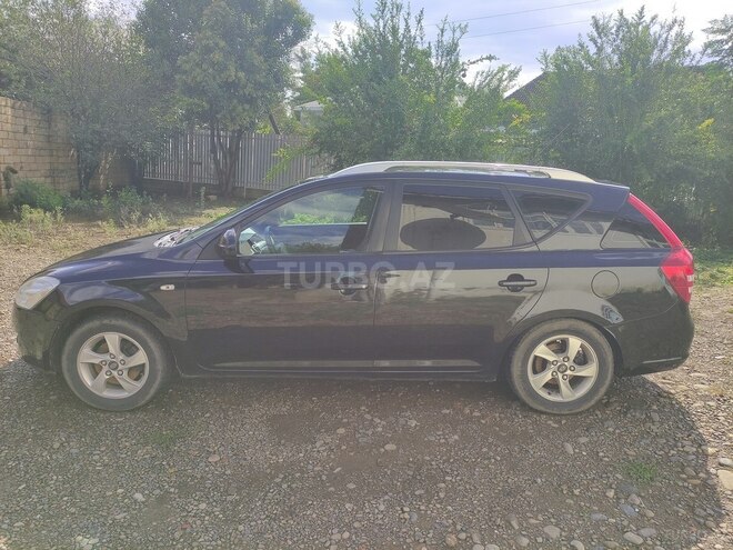 Kia  2008, 286,000 km - 1.6 l - Masallı