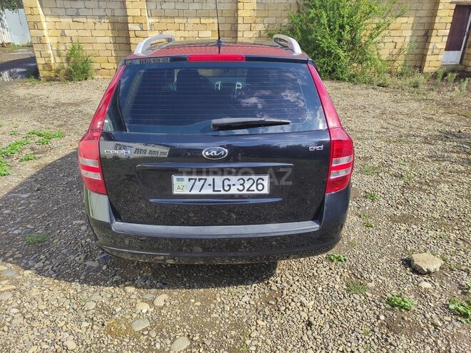 Kia  2008, 286,000 km - 1.6 l - Masallı