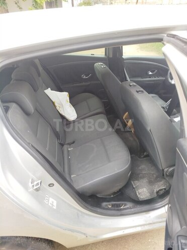 Renault Megane 2009, 404,000 km - 1.5 l - Bakı