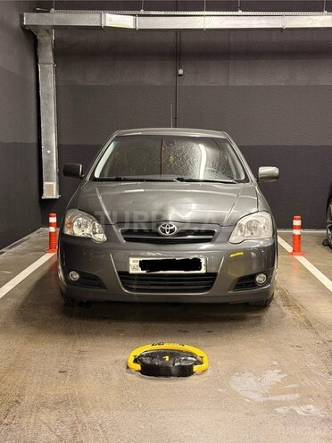 Toyota Corolla 2005, 260,000 km - 1.4 л - Bakı