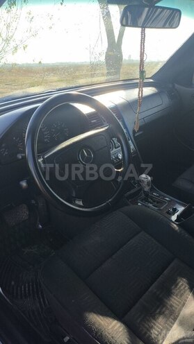 Mercedes C 240 1999, 310,000 km - 2.4 l - Ağcabədi