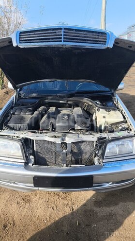 Mercedes C 240 1999, 310,000 km - 2.4 l - Ağcabədi