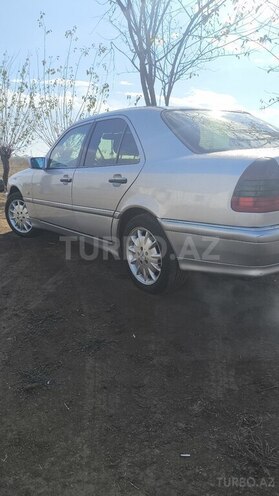 Mercedes C 240 1999, 310,000 km - 2.4 l - Ağcabədi