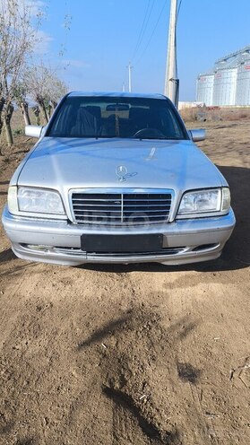 Mercedes C 240 1999, 310,000 km - 2.4 l - Ağcabədi