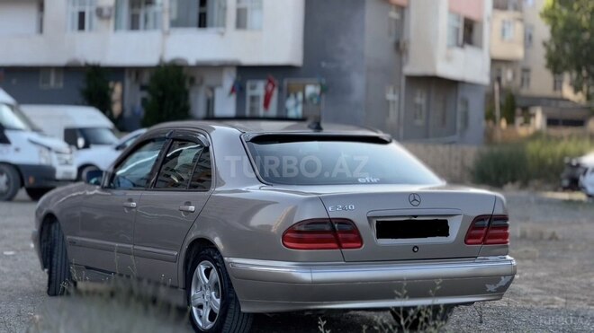 Mercedes E 240 2000, 460,000 km - 2.4 l - Bakı