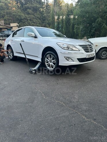 Hyundai Genesis 2013, 136,000 km - 3.8 l - Bakı