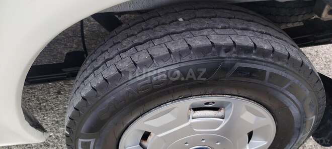 Ford Transit 2001, 367,376 km - 2.4 l - Xaçmaz