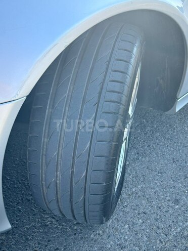 Mercedes E 240 2004, 385,000 km - 2.6 l - Bakı