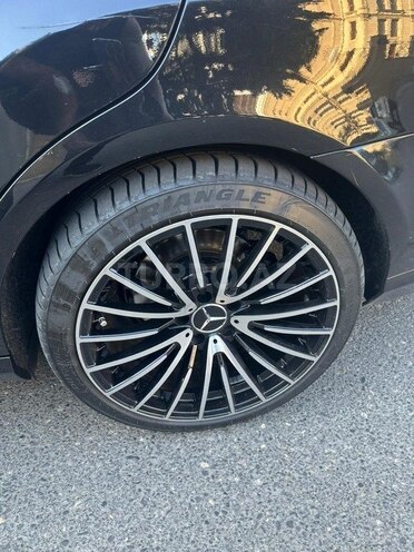 Mercedes E 250 2010, 299,000 km - 1.8 l - Bakı