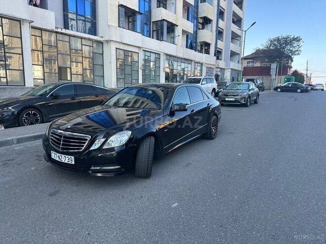 Mercedes E 250 2010, 299,000 km - 1.8 l - Bakı