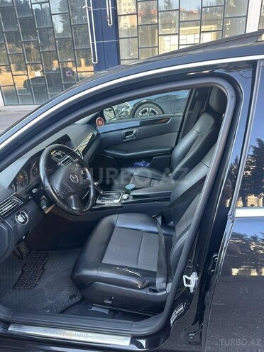 Mercedes E 250 2010, 299,000 km - 1.8 l - Bakı
