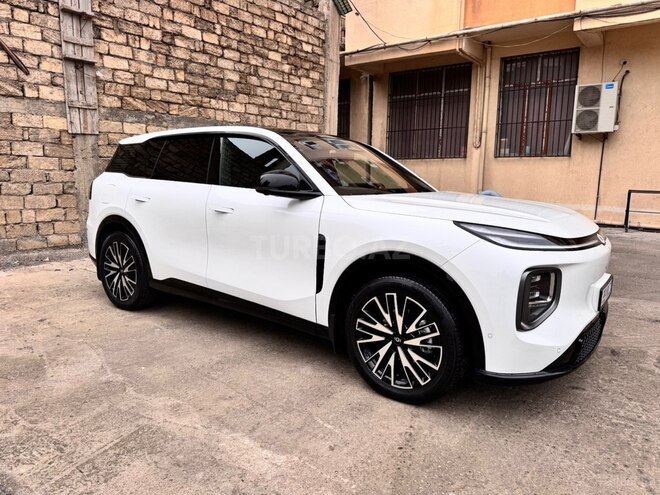 Changan  2025, 13,400 km - 1.5 l - Bakı